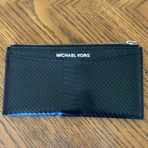 Michael Kors Jet Set Travel Large Slim Wallet